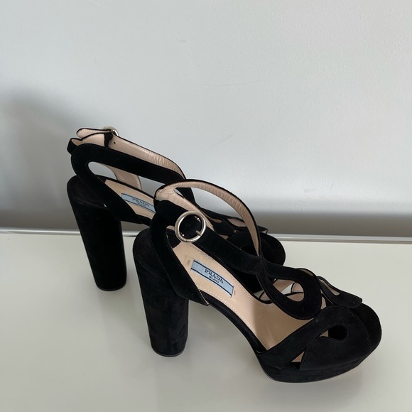 Prada suede black platforms - Picture 4 of 5